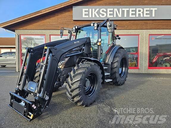 Valtra G135 Versu Traktoriai