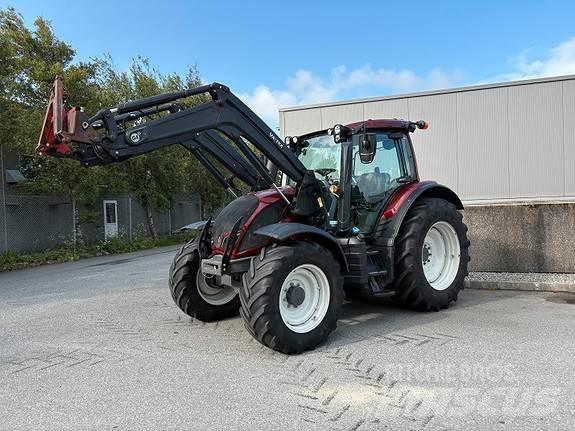 Valtra N114 Traktoriai