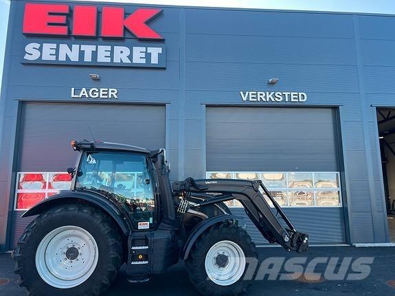 Valtra N155EH Traktoriai