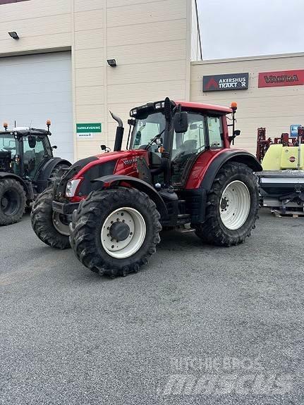 Valtra N163 Direct Traktoriai