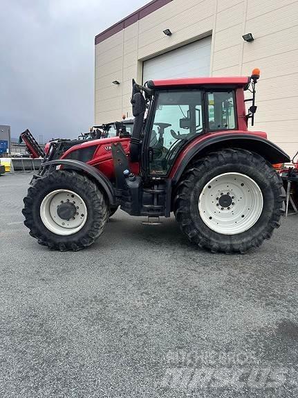 Valtra N163 Direct Traktoriai