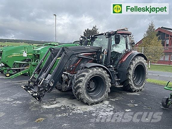 Valtra N174 Traktoriai