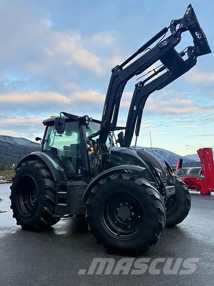 Valtra N174 Direct Traktoriai