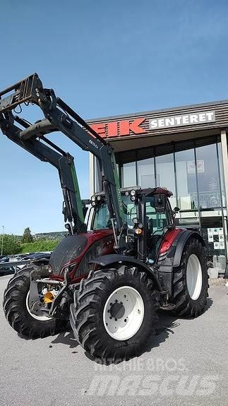 Valtra N174 Versu Traktoriai
