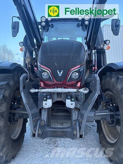 Valtra N174 Versu Traktoriai