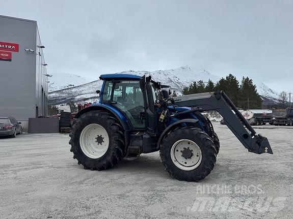 Valtra N174D Traktoriai