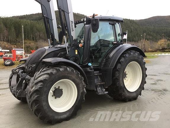 Valtra N174D Traktoriai