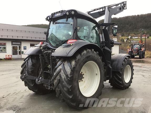 Valtra N174D Traktoriai