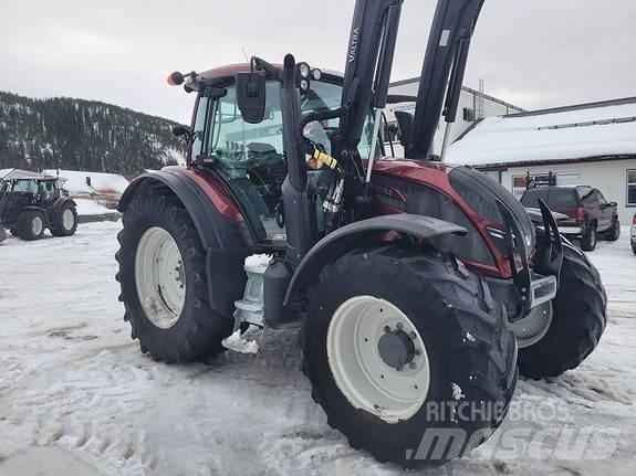 Valtra N174H Traktoriai