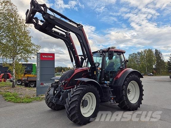 Valtra N174V Traktoriai
