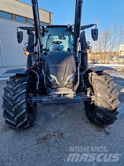 Valtra N175 Traktoriai