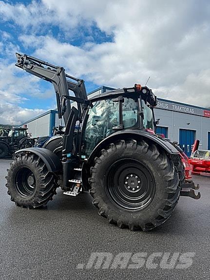 Valtra N175 Traktoriai