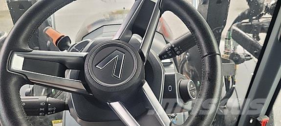 Valtra N175 Traktoriai