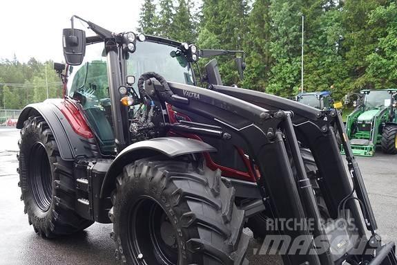 Valtra N175 HiTech Traktoriai