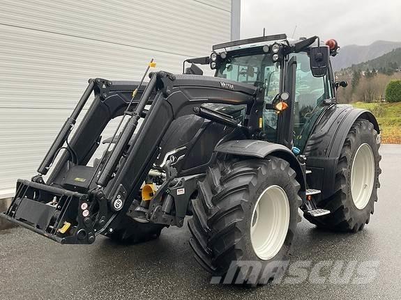 Valtra N175D Traktoriai