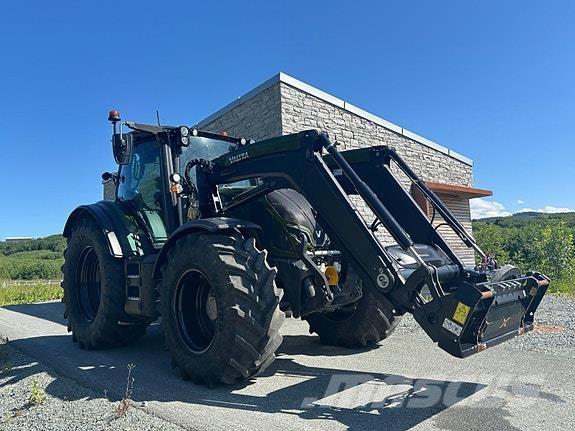 Valtra N175D Traktoriai