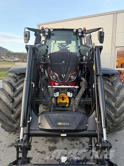 Valtra N175D Traktoriai