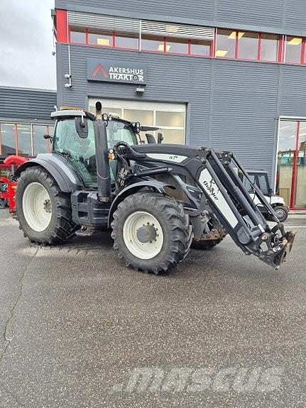 Valtra T 234 Versu Traktoriai