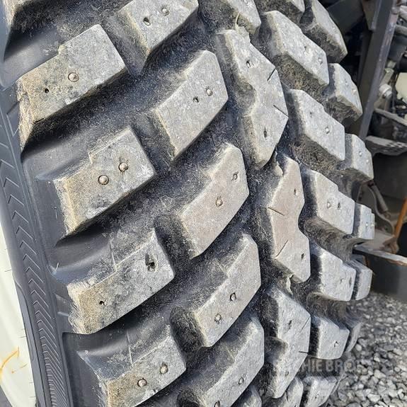 Valtra T174D Traktoriai