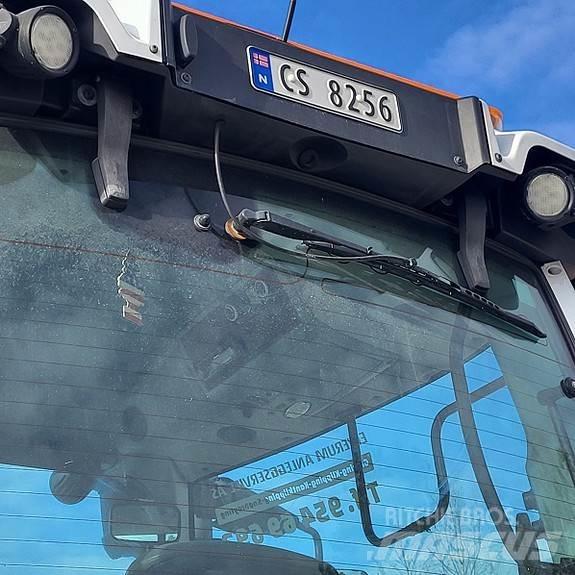 Valtra T174D Traktoriai