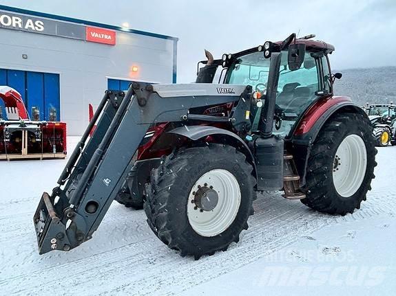 Valtra T174eD Traktoriai