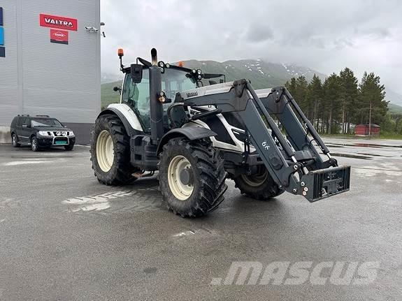 Valtra T174V Traktoriai