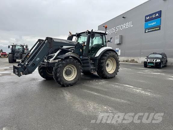 Valtra T174V Traktoriai
