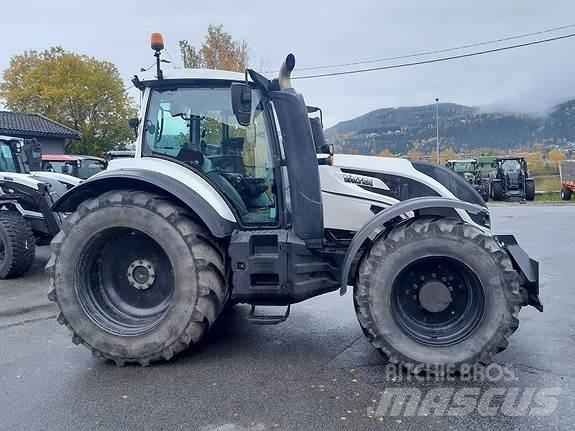 Valtra T234 Traktoriai
