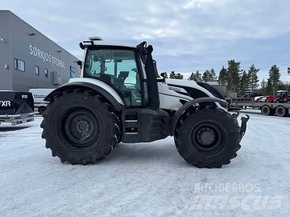 Valtra T234 Traktoriai