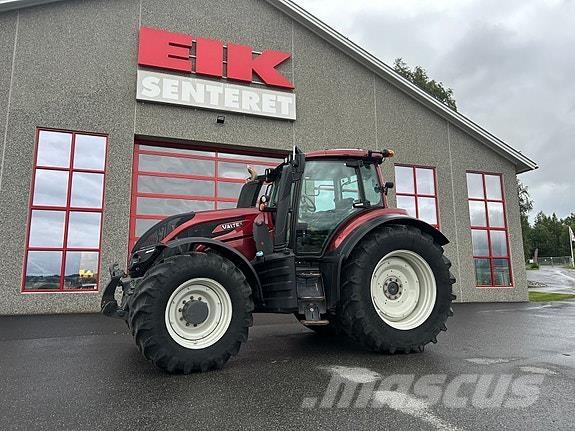 Valtra T234 Traktoriai