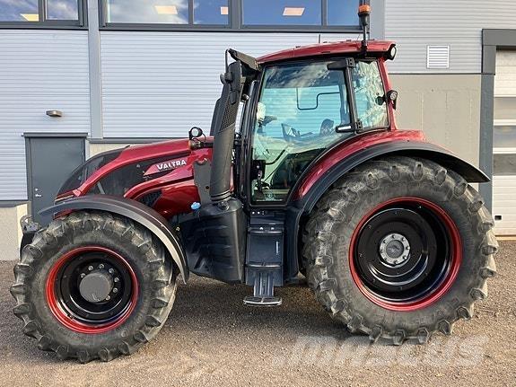Valtra T234 Direct Traktoriai