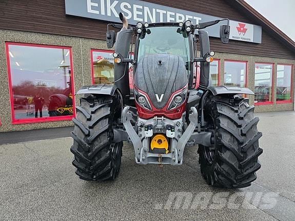 Valtra T234 Direct Traktoriai