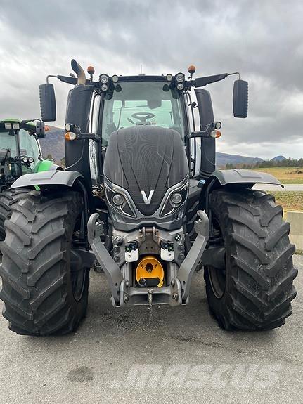 Valtra T234D Traktoriai