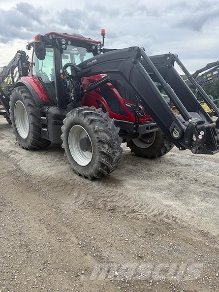 Valtra T254V Traktoriai