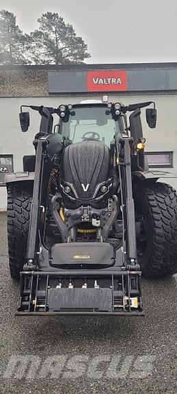 Valtra T255 Traktoriai