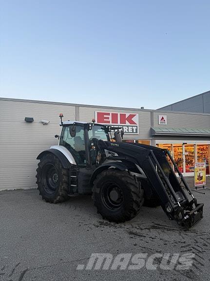Valtra T255V Traktoriai