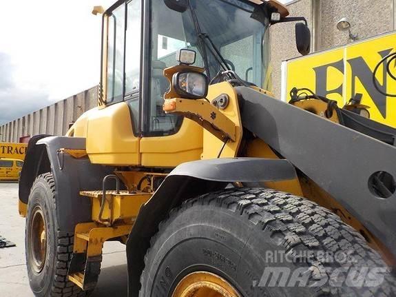 Volvo L90G Naudoti ratiniai krautuvai