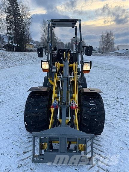 Wacker Neuson WL25 Krautuvai su šoniniu pasukimu