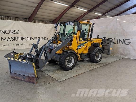 Wille 455B Naudoti ratiniai krautuvai