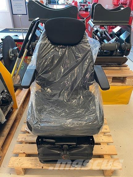   Kiti naudoti statybos komponentai