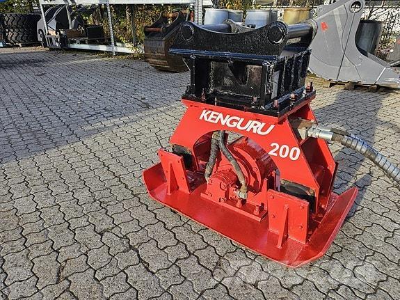   Kiti naudoti statybos komponentai