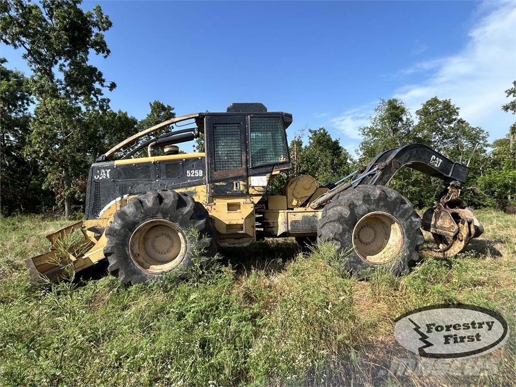 CAT 525B Skiedrovežiai