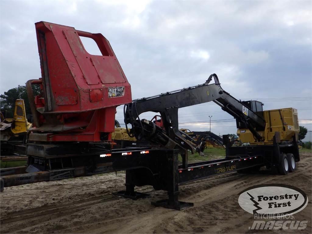 CAT 559D Strėliniai krautuvai
