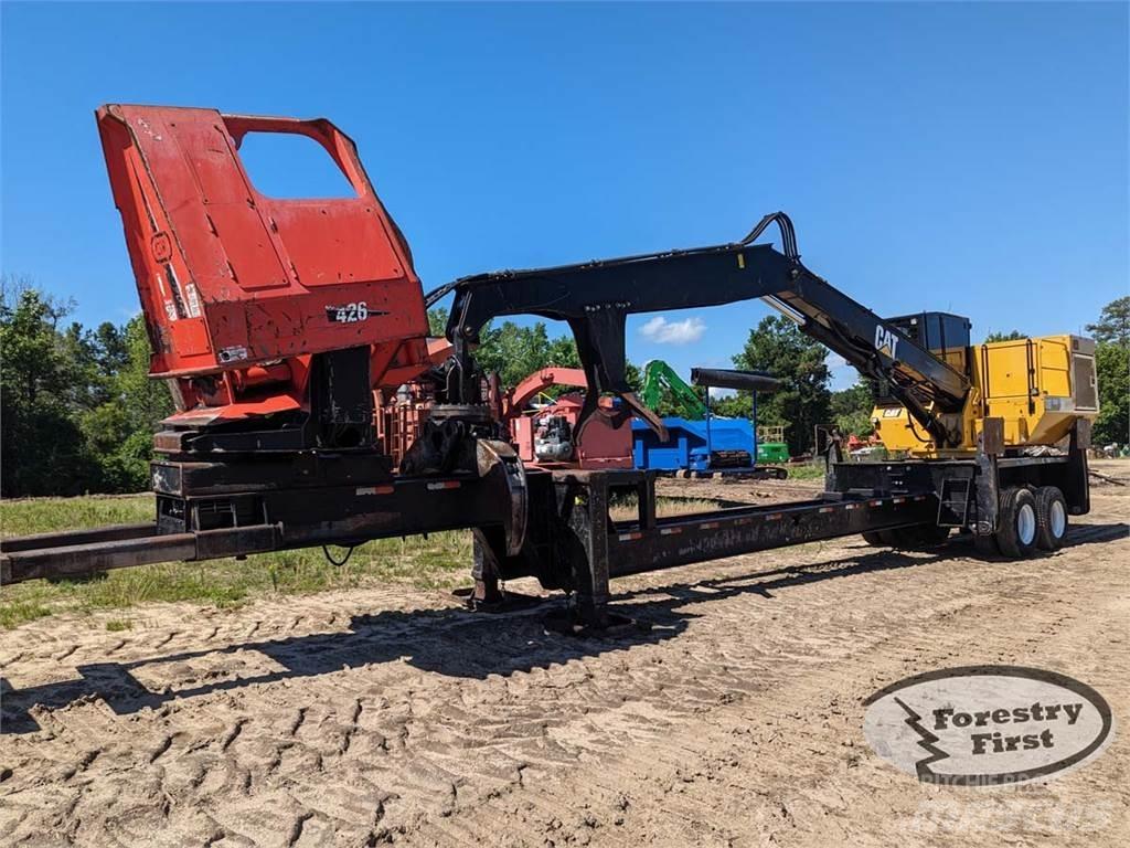 CAT 559D Strėliniai krautuvai