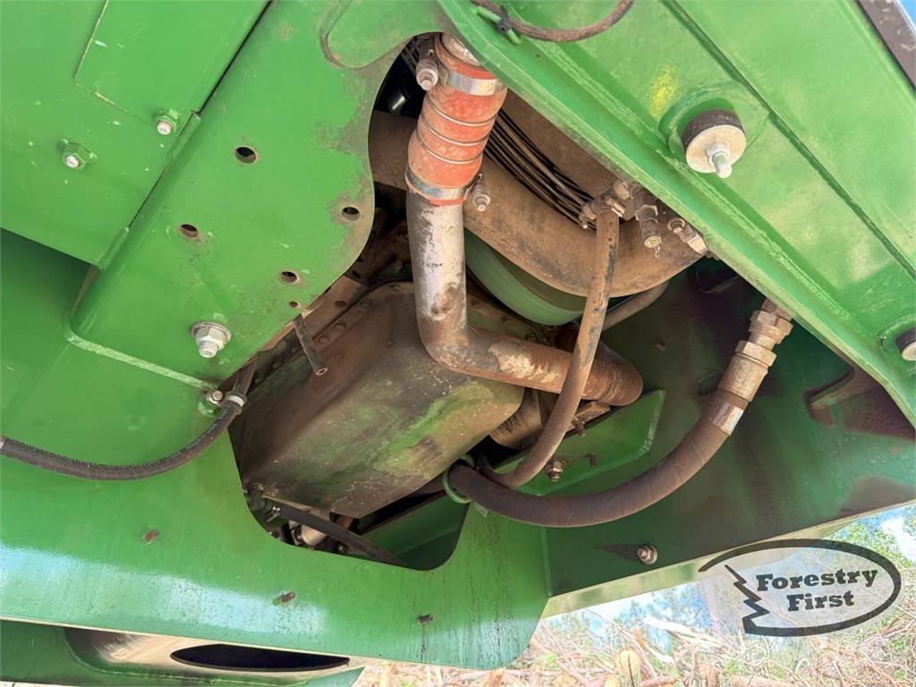 John Deere 437E Strėliniai krautuvai