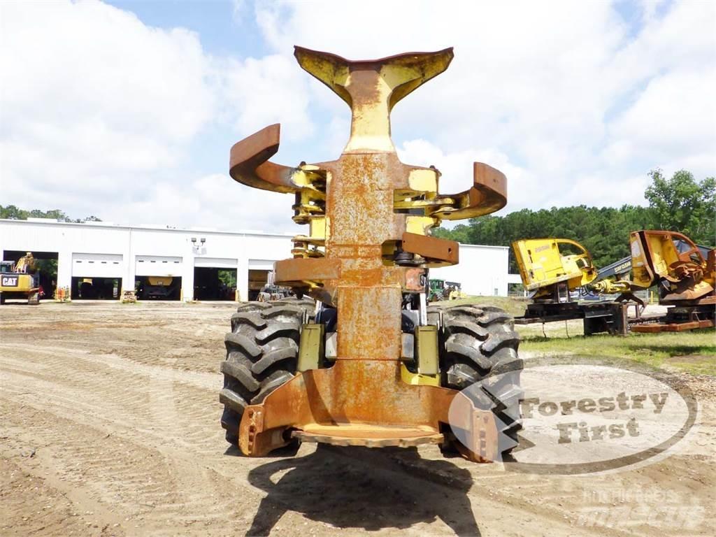John Deere 843K Miško pjovimo technika