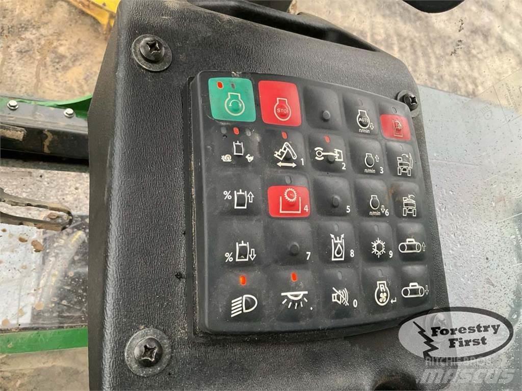 John Deere 859M Miško pjovimo technika