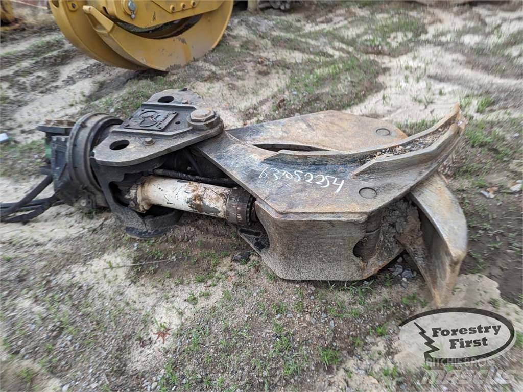 Sennebogen 830E Strėliniai krautuvai