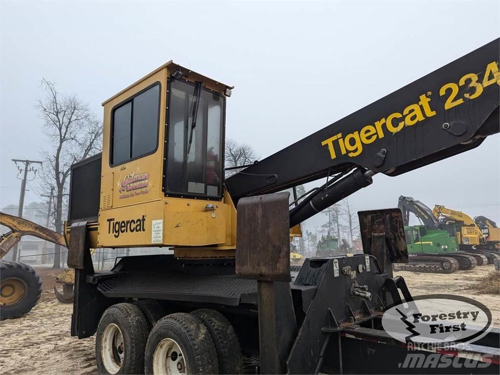 Tigercat 234 Strėliniai krautuvai