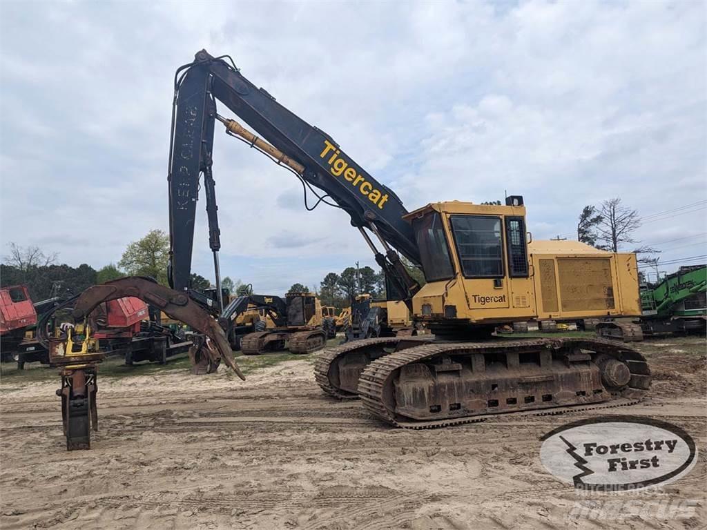 Tigercat 860S Strėliniai krautuvai